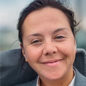 Meet your Posher, Stephany